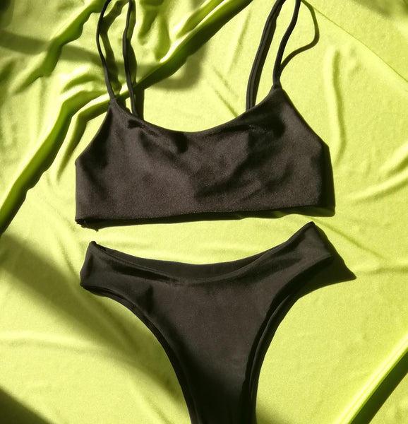 Set  Top KALI y bikini ÁMBAR / NEGRO